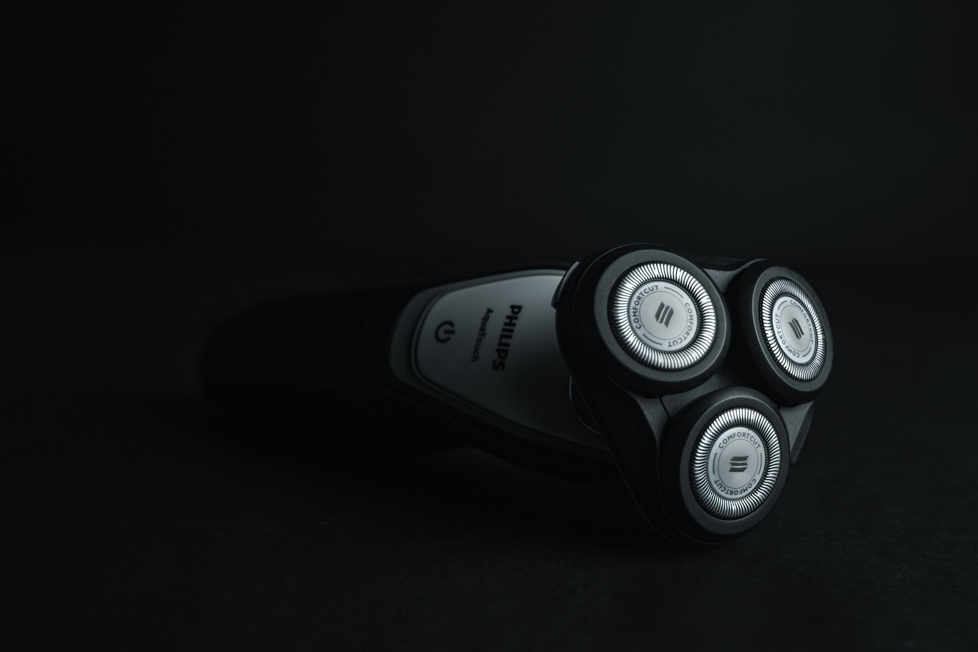 Electric Shaver - Portable - Gray