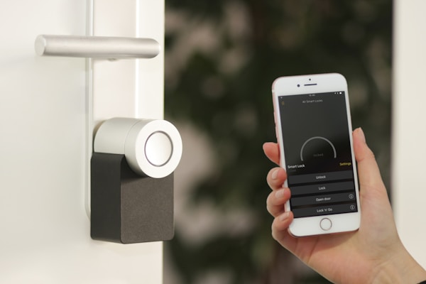 PureCare Video Doorbell - Compact - White