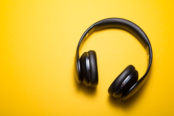 EcoFresh Wireless Headphones - Heavy-Duty - Dark Gray