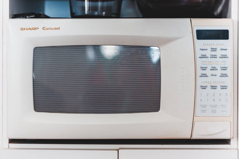 Instant Pot Duo Crisp Ultimate 13-in-1 Air Fryer and Pressure Cooker - 8QT - Stainless Steel