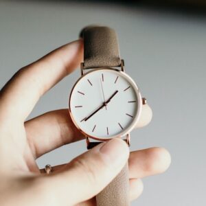 HomeElite Wrist Watch - Automatic - White