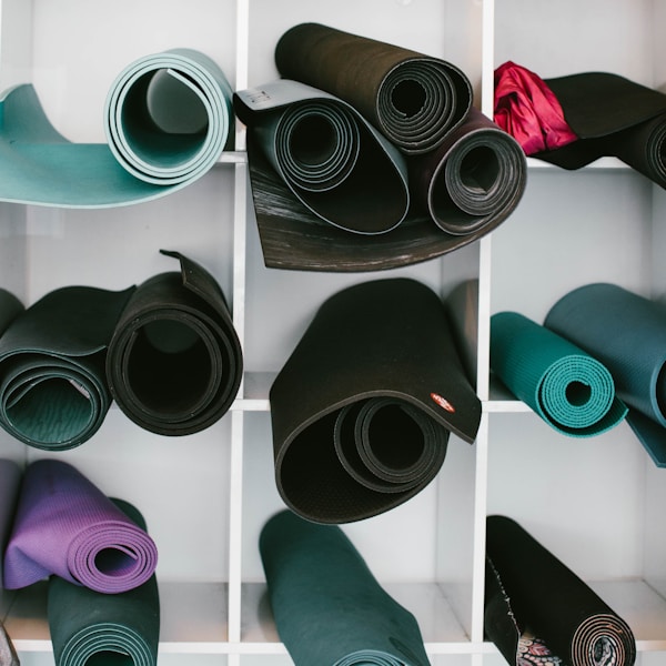 TechPro Yoga Mat - Rechargeable - Black